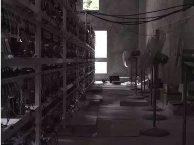 Mining farm utilizing AI cooling technology in cold climate