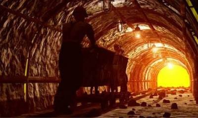 Close up of mining rigs used for cryptocurrency